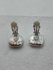 Vintage Carol Lee Faux Pearl Clip On Earrings