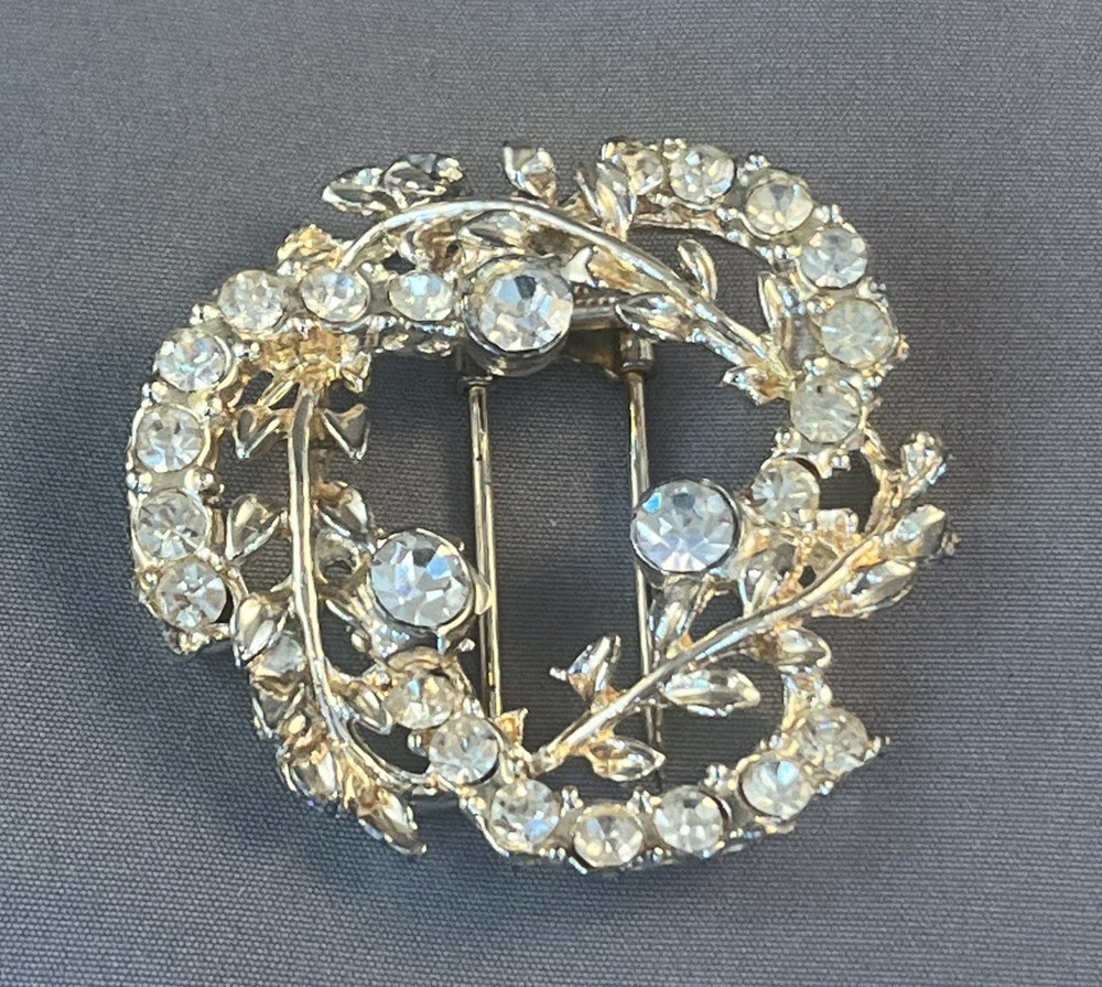 Vintage Fur Clip Sparkling Rhinestone & Gold Tone Clip Art Deco Fashion