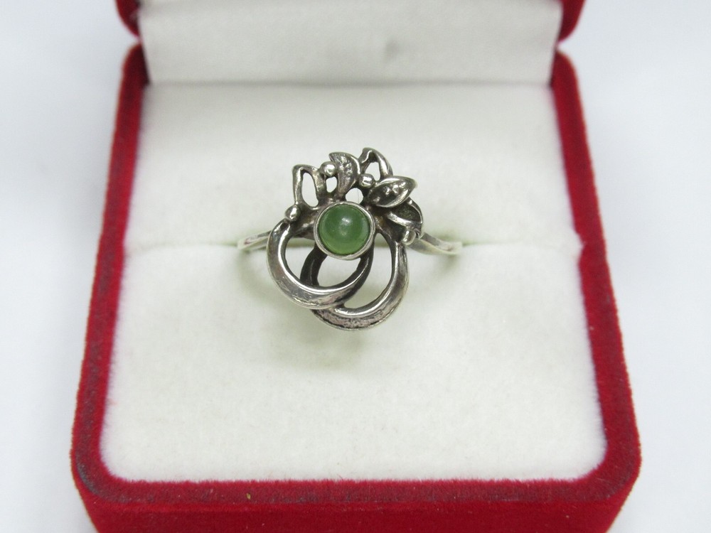 Vintage USSR sterling silver ring 875 star, nephritis, 2,57 gr, ring size 6,5.