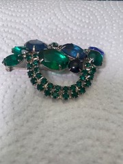 Vintage D&E Juliana SET Clip Earrings Large Brooch Tiered 3 Piece Prong-Set 1950