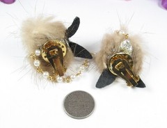 Vintage FUN Faux FUR FOX SWEATER GUARD Beads GOOGLY EYES Goldtone Clips
