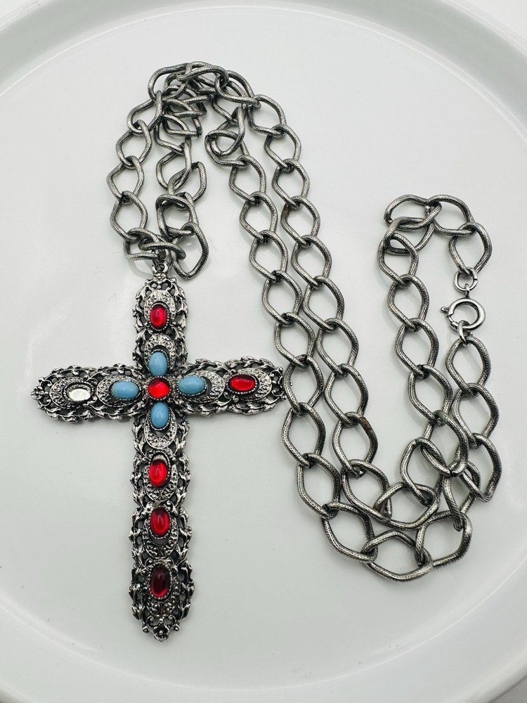 Vintage Signed Celebrity Cabochon Rhinestone Cross Pendant Necklace 28” READ