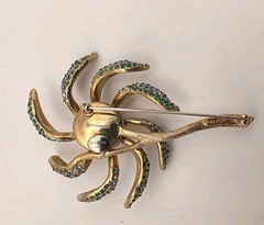 Vintage Signed Les Bernard Inc Blue/Green Crystal Movable Petal Flower Brooch