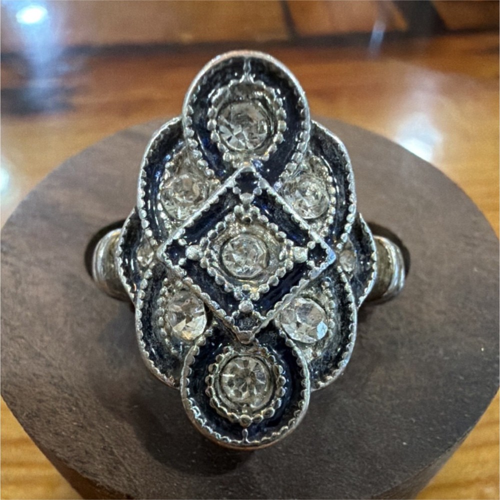 214. Vintage Silver color Blue CZ Cluster Cocktail Ring Asymmetrical