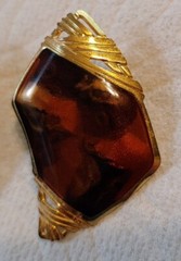 Vintage Edgar Berebi Brown/Black Enamel Gold Tone Push on Post Earrings