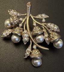 Lot Marvella Acorn Earrings Clear Rhinestone Gold & Unsigned Pearl Brooch!!
