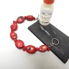 Vintage 925 Sterling Silver & Red Coral Bead Toggle Clasp Bracelet 7 1/2″