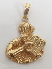 VINTAGE 14K GOLD MOSES WITH TEN COMMANDMENTS PENDANT