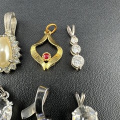 Vintage Crystal Rhinestone Mix Pendant Lot Of 12 Gold Silver Tone Ladies NICE