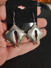 9.6 Grams Sexy Vintage Sterling Silver Native Concho Style Dangle Earrings