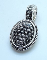 Vintage unique design style silver Tone oval shape Pendant charm fashion jewelry