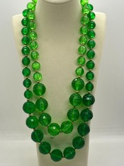 Vintage 1960s Green Lucite Faceted Bead Necklace Chunky Mod MCM