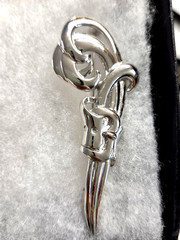 Vtg Danecraft silver tone Belt Buckle Feather style Pin