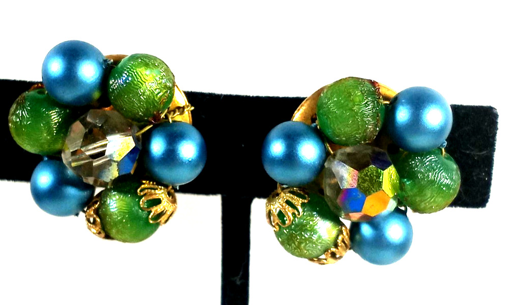 Vintage Gold Color Blue and Green Bead Cluster 1 ” Clip on Earrings