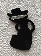 Cat vintage style acrylic brooch