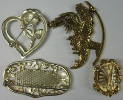 4 Vintage Cast Goldtone Hart Angel Pins RDC