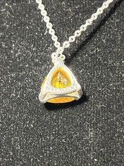 Silver Tone 1970-80s VINTAGE AVON COSTUME CITRINE NECKLACE 20”inches Preowned