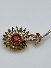 Vintage JULIANA D&E Sunflower Large Pin Brooch Champagne/Orange Rhinestone Stem