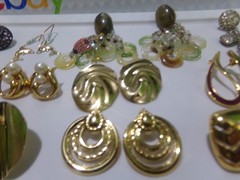 VINTAGE ESTATE FIND PIERCED EARRINGS LOT OF 14 PAIRS 70’S 80’S LOT #11