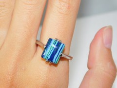 Banded Blue Glass Stone Silver tone Solitaire sz 10 Ring