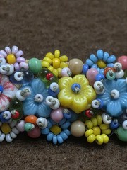 Vintage Seed Bead Flower Brooch C Clasp Fabric Back Pin Artisan MCM
