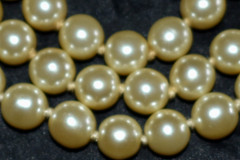 Vintage UNBRANDED Cream Faux Pearl 3 Strand Necklace Clear Glass Stones 20” B1