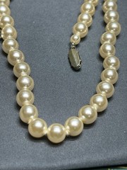 Vintage 8mm Cultured Pearl Necklace Hand-Knotted Cream Ivory Luster Ornate Clasp