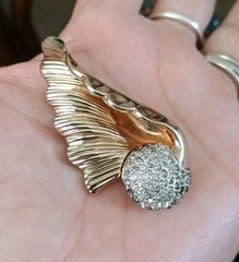 Vintage 1950s Hollywood Regency Jomaz Brooch Clip-on Earring Set Signed Sparkly