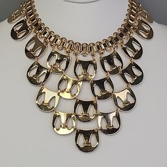 Vintage Waterfall Necklace Gold Tone Book Chain 15.5″