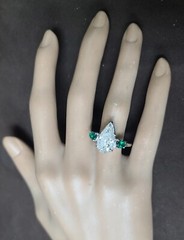 Platinum Vintage Engagement Ring 4.02ct. Natural Pear Shape Diamond I1-I