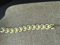 Coro Enamel Link Bracelet Ivory Color Gold Tone Vintage Deco Art To Wear Career