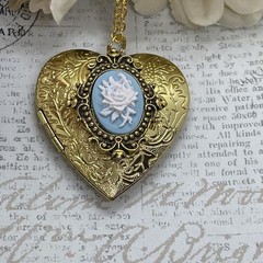 Gold Heart Locket Photo Birthday Anniversary Wedding Blue Rose Cameo Necklace