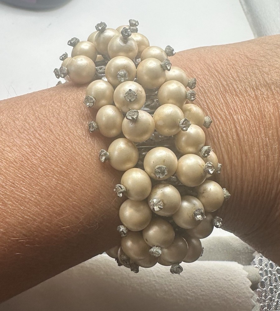 Vintage Pearl Cluster Stretch Bracelet Rhinestone Cocktail Statement