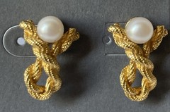 Vintage Gold Tone Knotted Rope Pearl Earrings