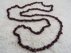 Almandine Garnet Stone Necklace (H17)