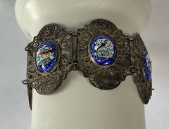 Vintage Chinese Silver Intricate Filigree Enamel Animals Plaques Story Bracelet