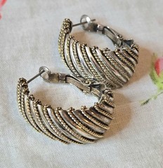 16 Pairs Vintage Earrings Lot For Pierced Ears, 1970s 1980s Costume Jewelry