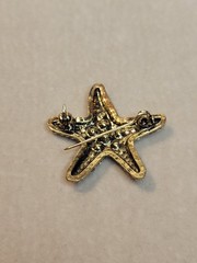 Vintage Brooch Pin Starfish Crystals Rhinestones Womens Jewelry Costume