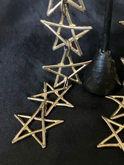 Vintage Shoulder Duster Earrings Gold Tone Open Star Link Dangles 6″ Clip On