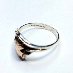 Vintage Sterling Black Hills Gold Riddles Co. Grapes & Leaves Ring Size 6.25
