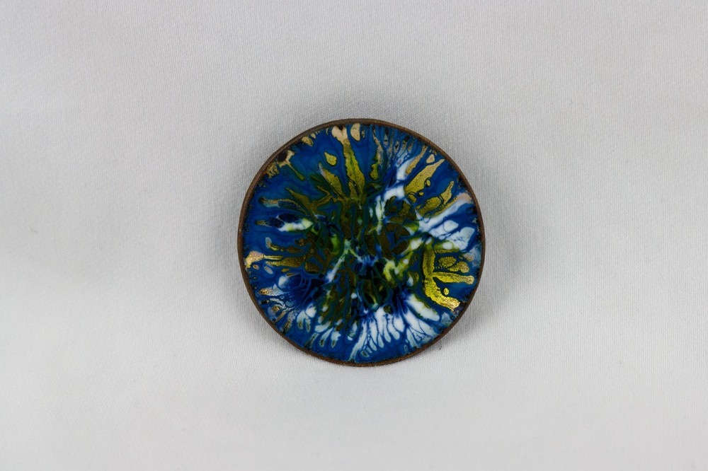 Separation Enamel on Copper Disc Brooch/Pin, 19gr
