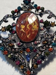 VTG Large Teardrop Brooch Pin Pendant With Rhinestones