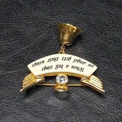 Vintage Signed TONA Angel Brooch Whit Dengle Belolil “When A Bell Ring… 16.224