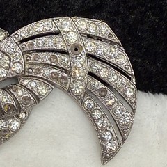 Vintage Butler and Wilson Rhinestone Ribbon Brooch Pot Metal Signed B&W READ