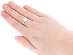 Vintage 1.94 ct Diamond and 18 ct White Gold Solitaire Ring