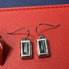 Vintage Mixed Pierced 12 Earrings – See Pictures