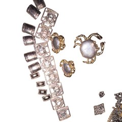 Mixed Lot 25pc Silver & Gold Tone Metal Beads and Crab Pendant and earrings
