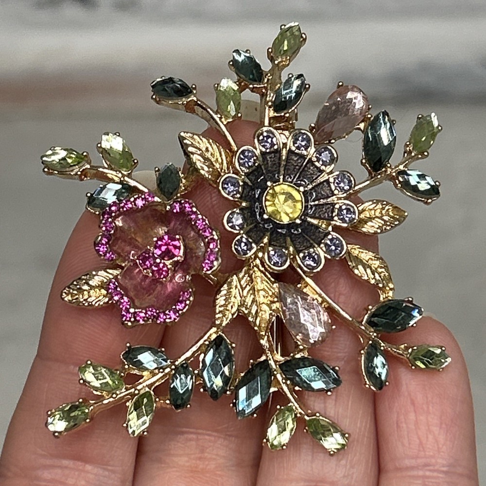 VTG Napier Flower Brooch Gold Tone Enamel Green Pink Purple Rhinestones