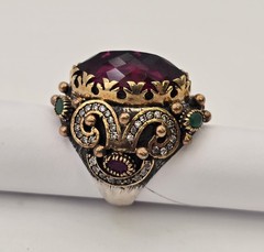 Vintage High Quality Costume Jewelry Ring Stamped 925 Size 8-1/4 Metal Gemstone