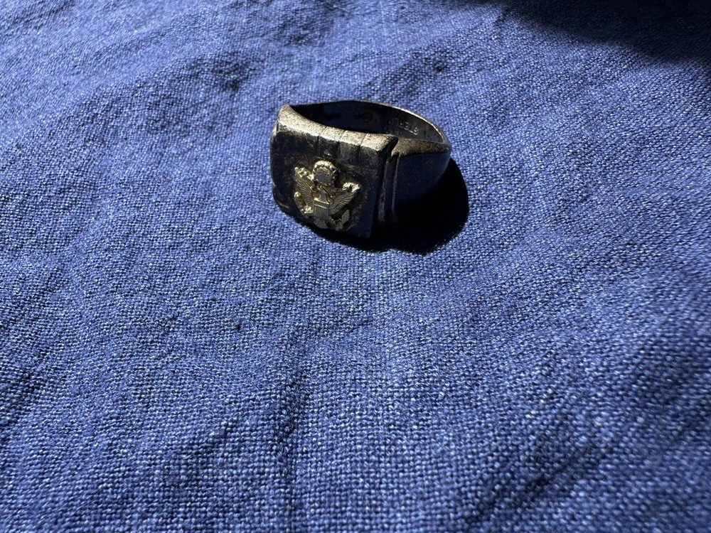 Vintage Sterling Silver Military Eagle Signet Ring – Heavy 13.65g – Size 11.75